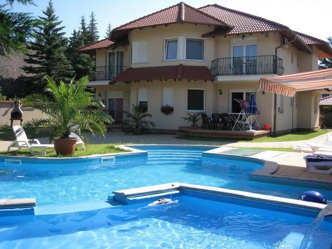 Happy Sun Medencés Apartman Siófok Exterior foto